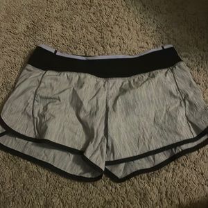 Lululemon. Size 6 striped shorts. Navy and light blue.